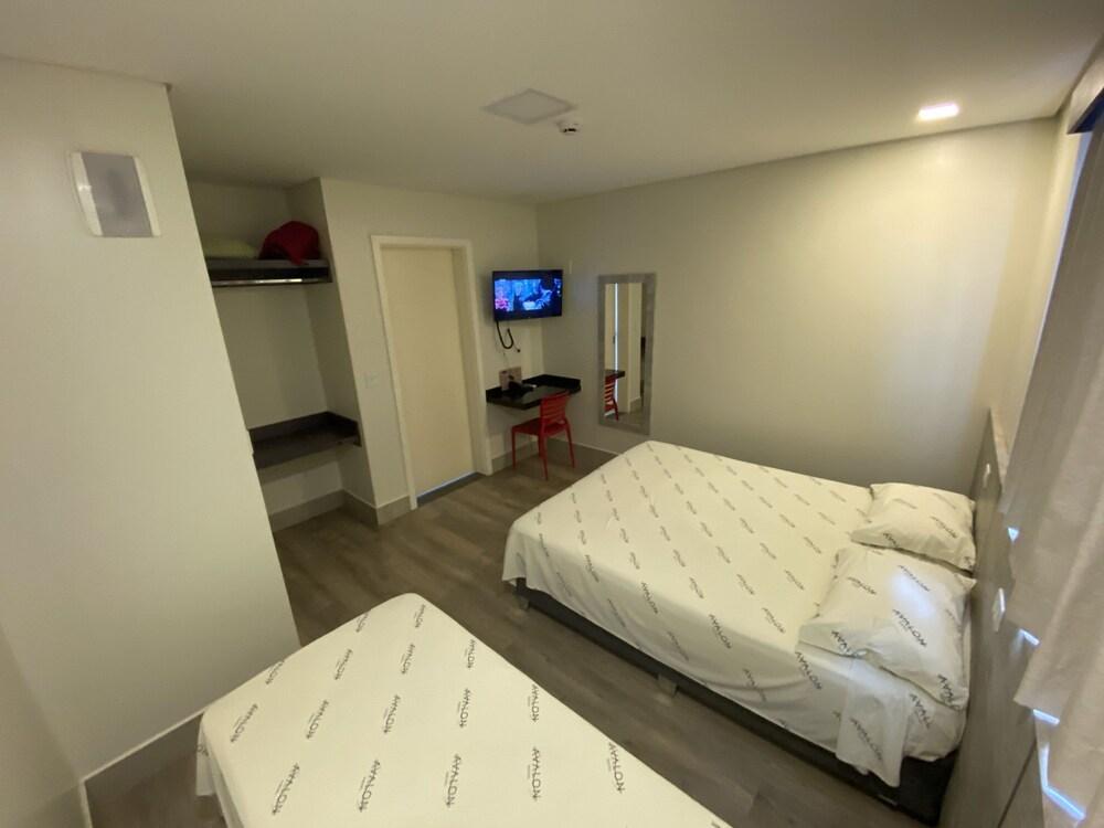Hotel Avalon Maringa Economico المظهر الخارجي الصورة