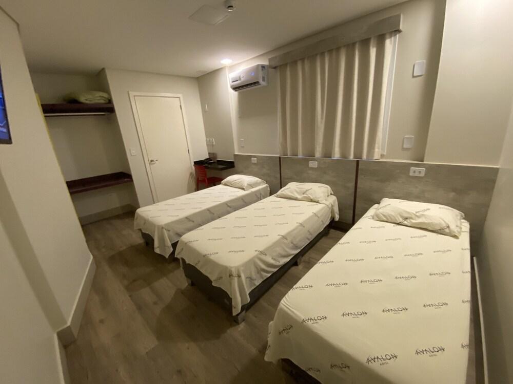 Hotel Avalon Maringa Economico المظهر الخارجي الصورة